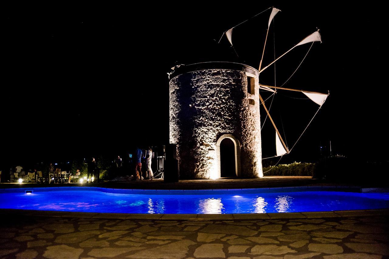 The Windmill Resort Mitata Exterior photo