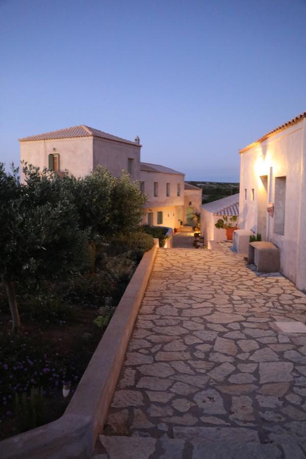 The Windmill Resort Mitata Exterior photo